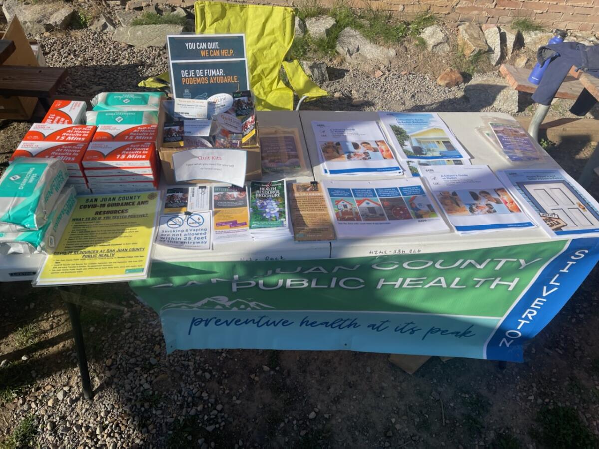 materials on quitting tobacco at Farmer's Market