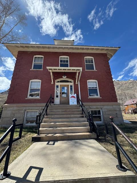 Outside of Miner's Hospital building
